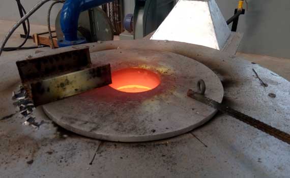 Gas Fired /Oil Fired Brass/ Copper/ Lead Melting Furnace